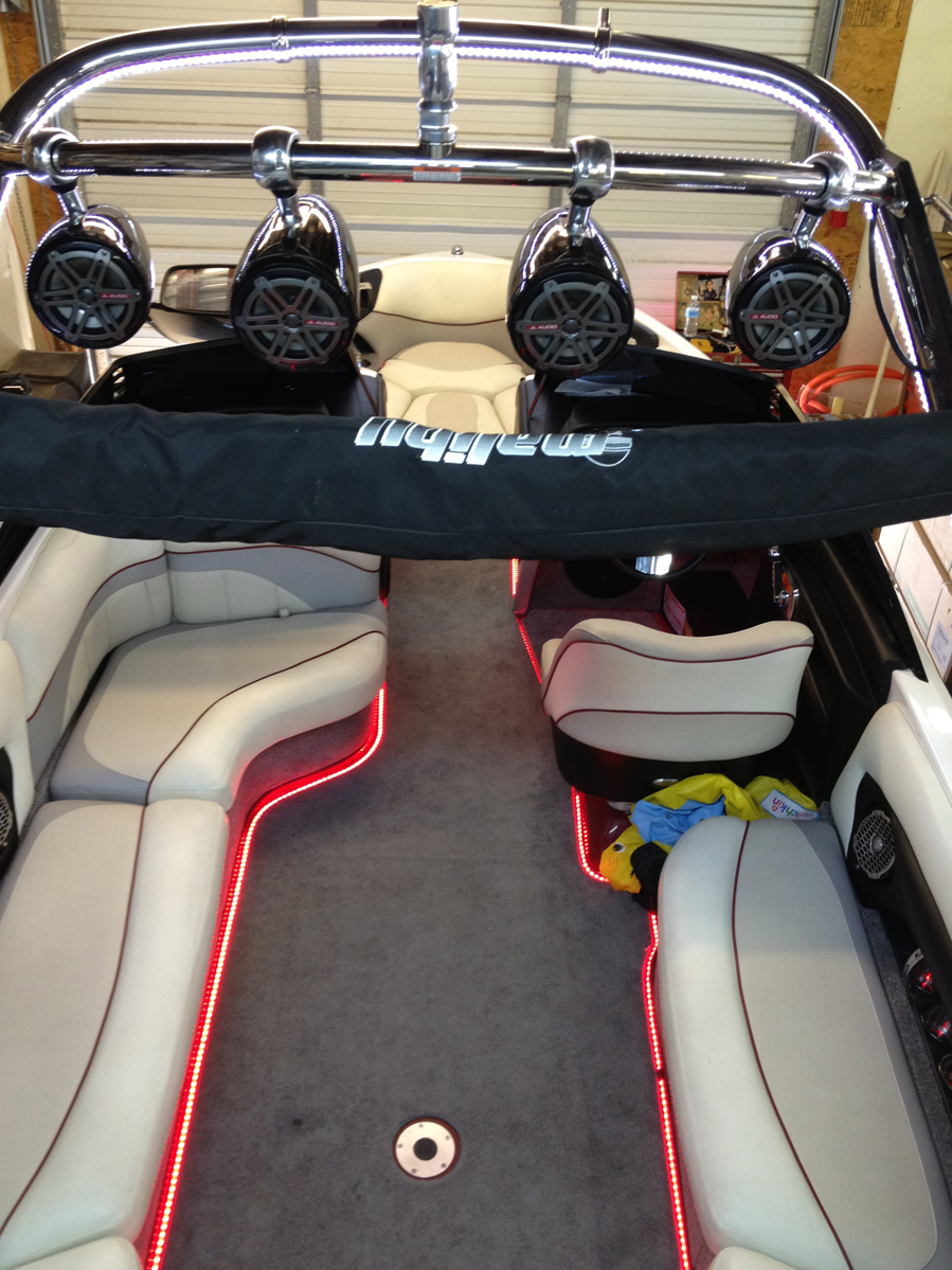 23 Malibu Wakesetter LSV Customization